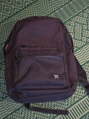 HERSCHEL POP QUIZ BLACK MESH BACKPACK BACK PACKS BAGS BAG pre owned